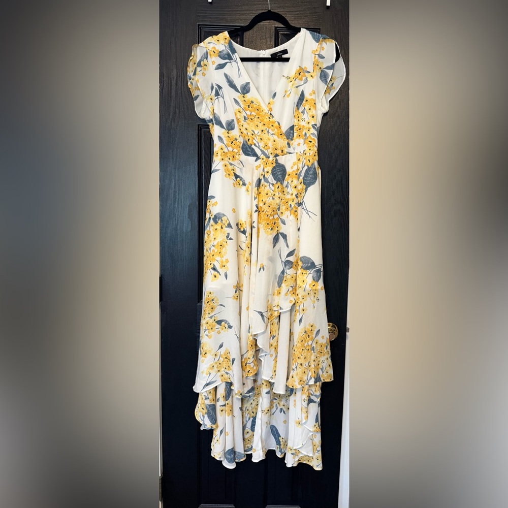 Lulu's French Countryside Asymmetrical Floral Midi Dress white yellow